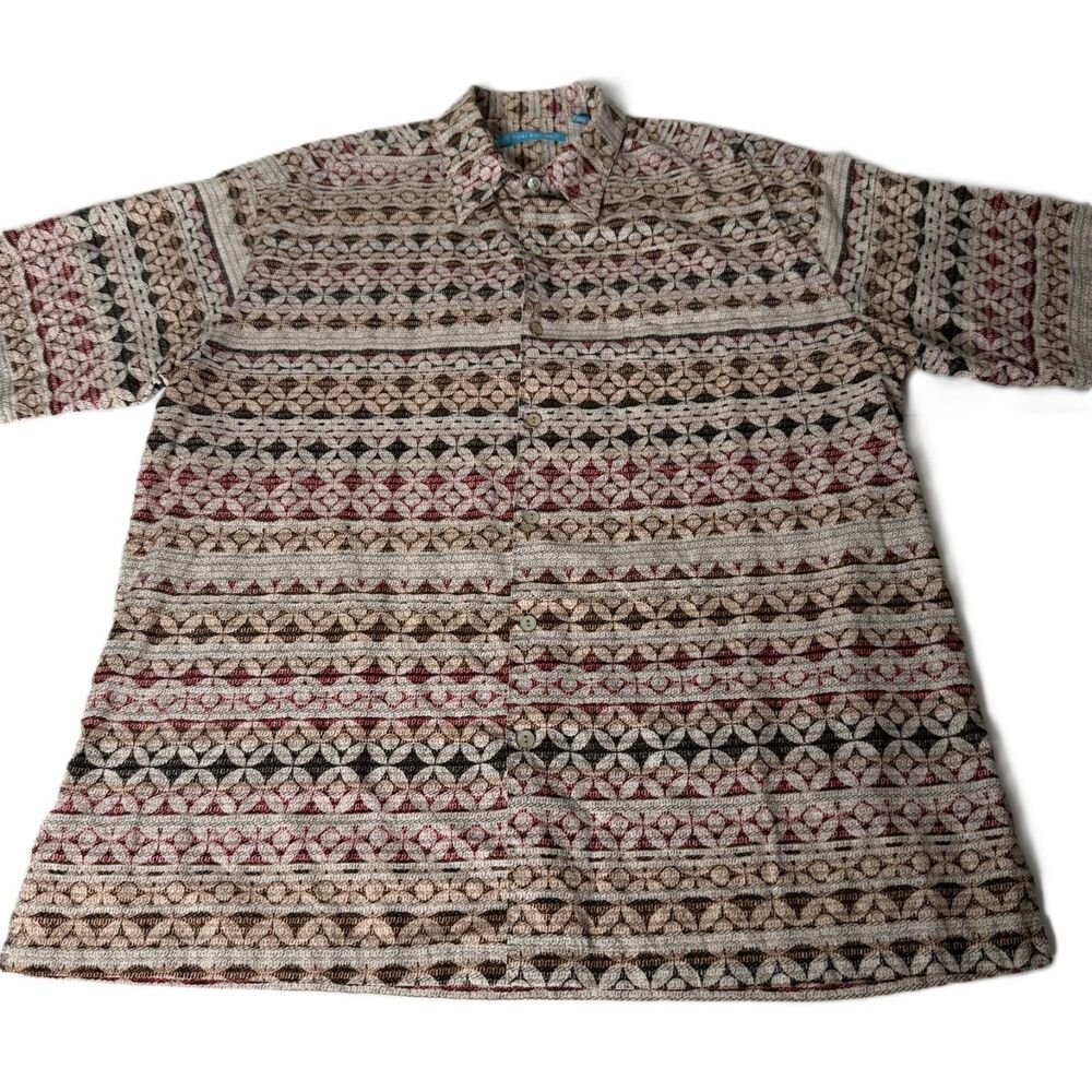 Tori Richard Hawaii Shirt Mens M Cotton Lawn Tribal Geometric USA Made Button Up - Picture 5 of 8